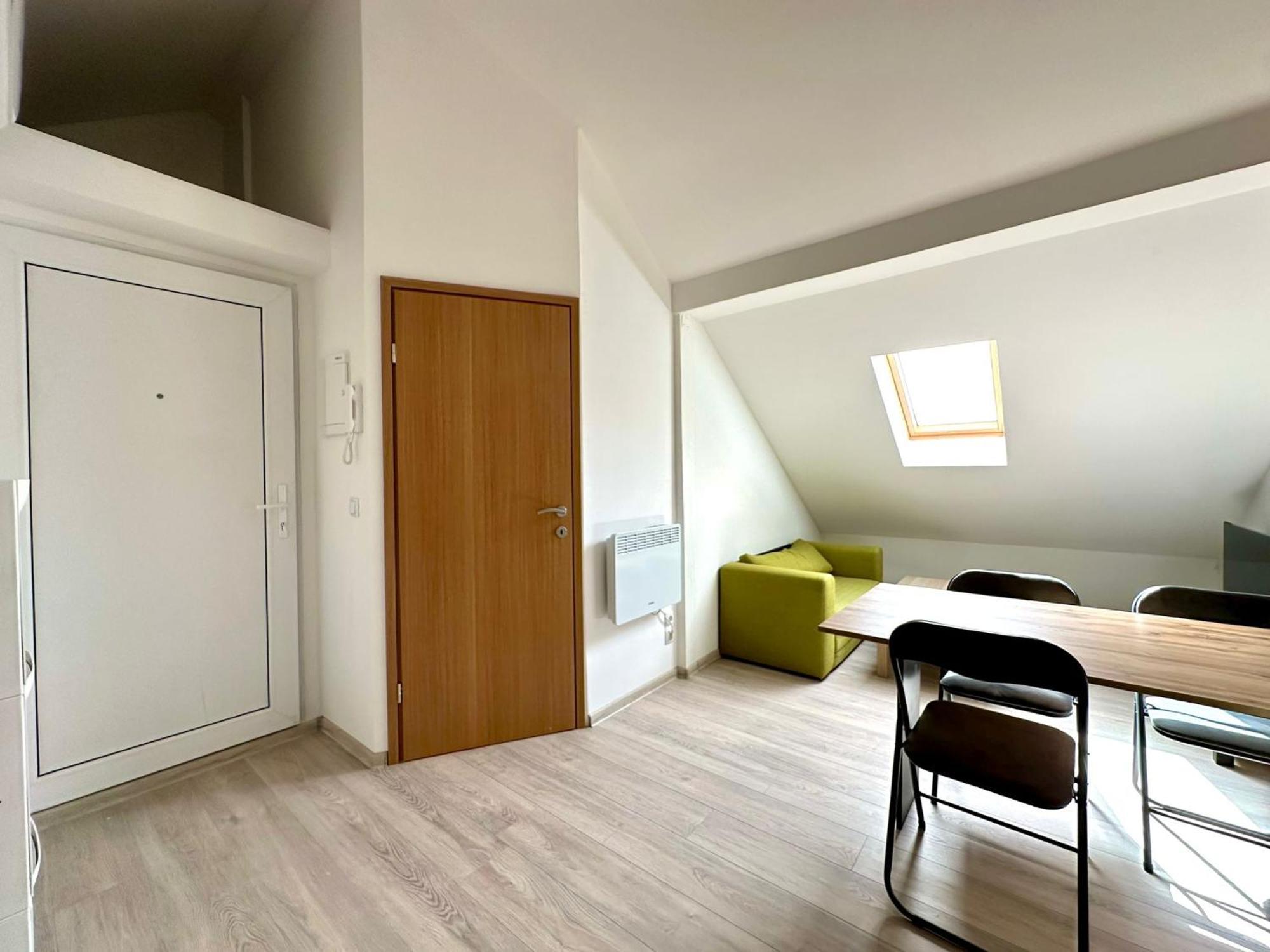 Twins Apartments Zagreb Bagian luar foto